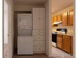 Photo #3: 954425 Listing