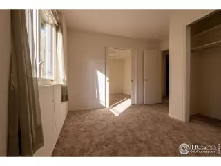 Photo #4: 954425 Listing