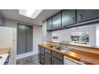 Photo #4: 954481 Listing