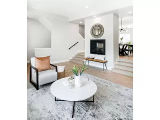 Photo #2: 9544865 Listing