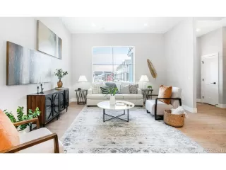 Photo #4: 9544865 Listing