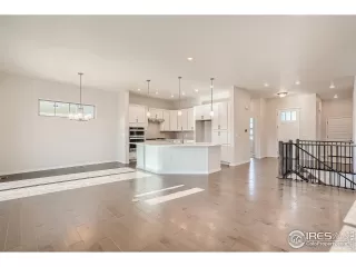 Photo #2: 954509 Listing 