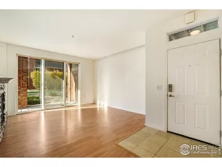 Photo #6: 954573 Listing