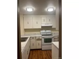 Photo #4: 9546359 Listing 