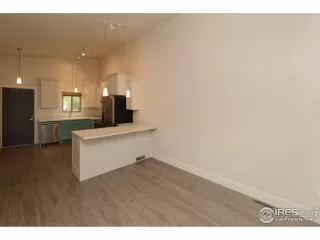 Photo #1: 954725 Listing