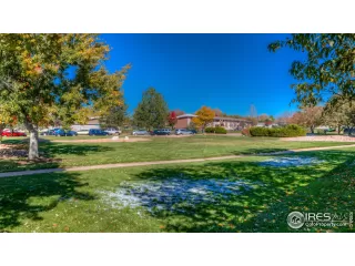 Photo #5: 954795 Listing 