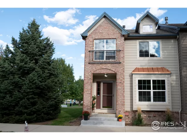 MLS: 954799 Condo For Sale