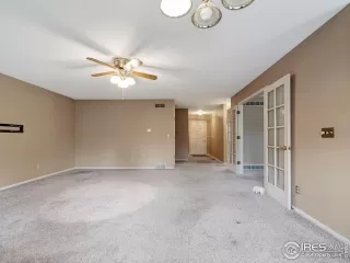 Photo #4: 954806 Listing