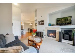 Photo #3: 954824 Listing