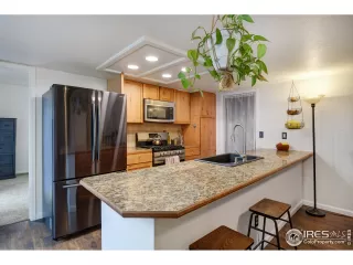 Photo #5: 954865 Listing 