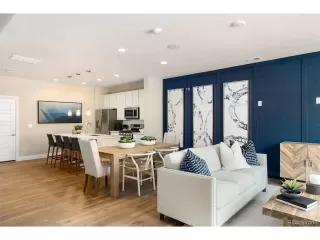 Photo #2: 9548849 Listing