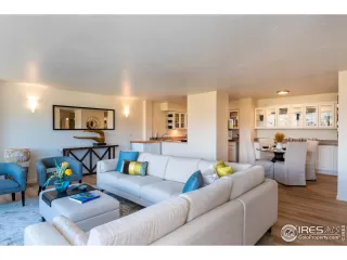 Photo #4: 954912 Listing