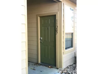 Photo #4: 954933 Listing