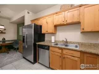 Photo #5: 954975 Listing