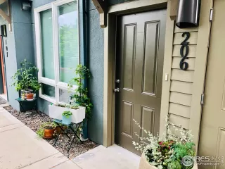 Photo #1: 955018 Listing 