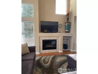 Photo #5: 955219 Listing