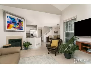 Photo #6: 955241 Listing