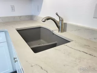 Photo #3: 955305 Listing 