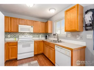 Photo #5: 955318 Listing 