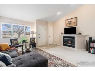 Photo #4: 955348 Listing 