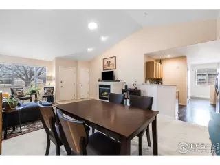 Photo #5: 955348 Listing 