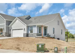 Photo #2: 955378 Listing