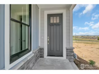 Photo #4: 955378 Listing