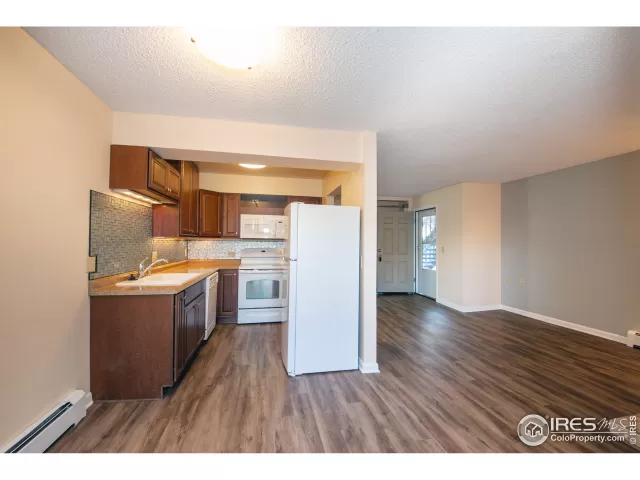 MLS: 955489 Condo For Sale