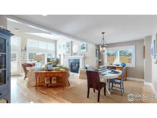 Photo #5: 955496 Listing