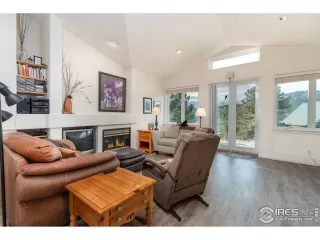 Photo #3: 955587 Listing 