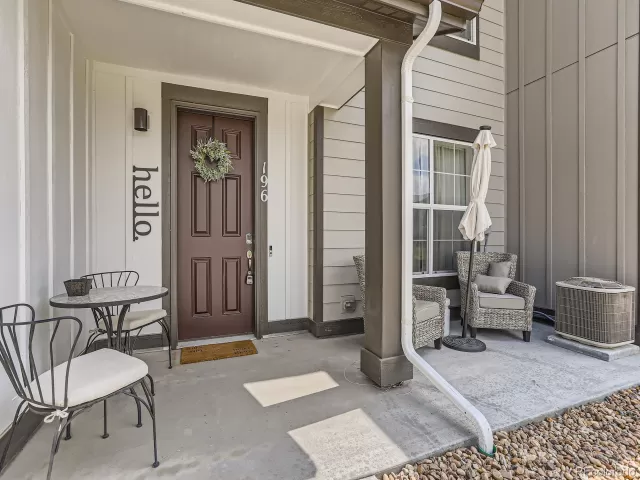MLS: 9556169 Condo For Sale