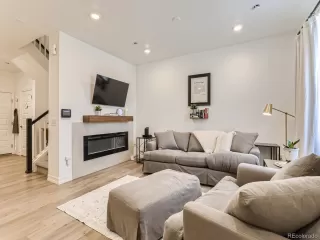 Photo #2: 9556169 Listing 