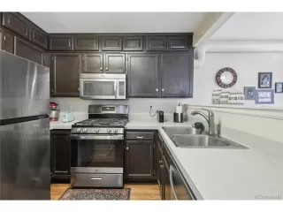 Photo #6: 9556291 Listing