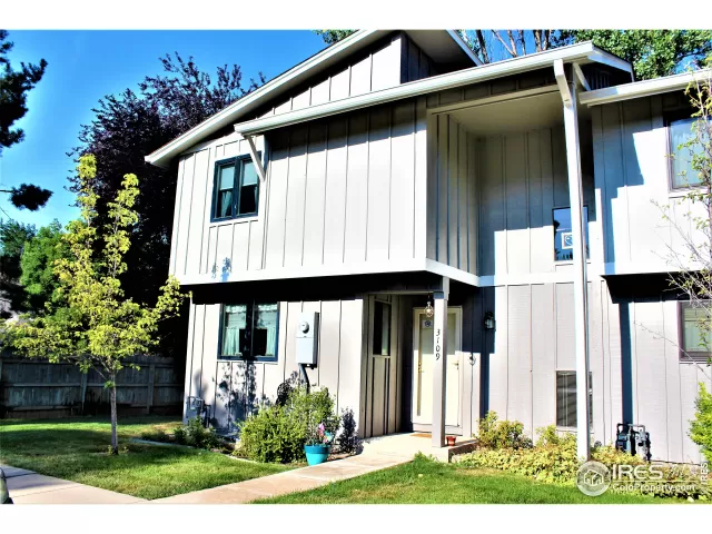 MLS: 955633 Condo For Sale