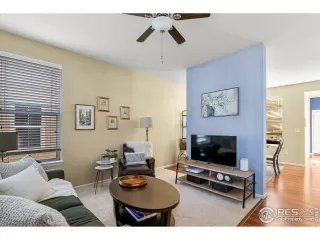 Photo #4: 955639 Listing