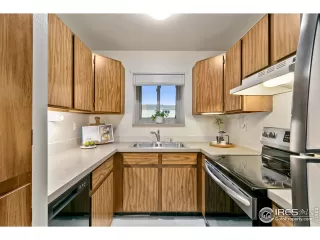 Photo #6: 955690 Listing