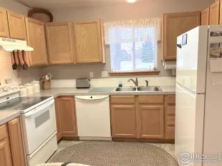 Photo #6: 955697 Listing