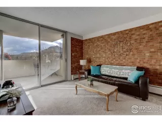 Photo #3: 955740 Listing 