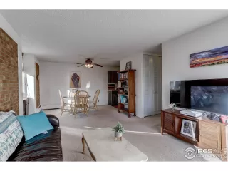 Photo #5: 955740 Listing 