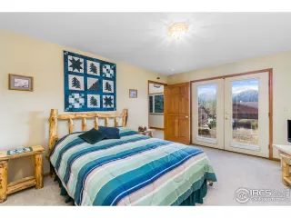 Photo #5: 955744 Listing