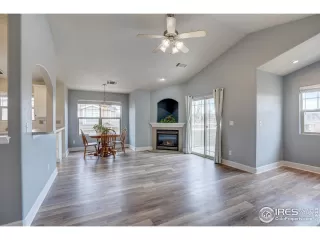 Photo #4: 955761 Listing