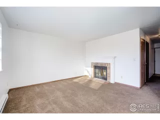 Photo #5: 955805 Listing