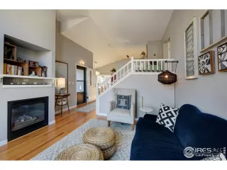 Photo #2: 955826 Listing