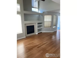 Photo #3: 955840 Listing