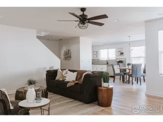 Photo #3: 955911 Listing