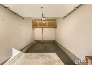 Photo #6: 955929 Listing