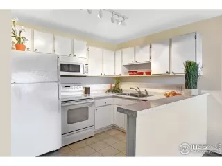 Photo #3: 955932 Listing 