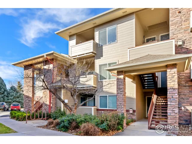 MLS: 955952 Condo For Sale