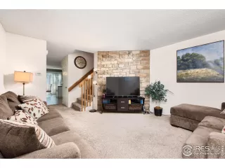 Photo #2: 955968 Listing 