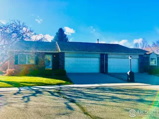 Photo #2: 956016 Listing